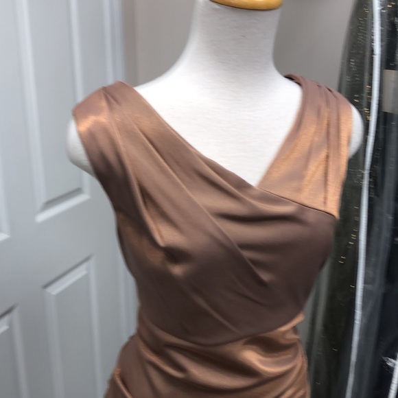 Elegant short evening dress - Picture 2 of 5